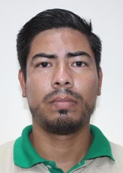 Flores Vela Cesar Neyzer