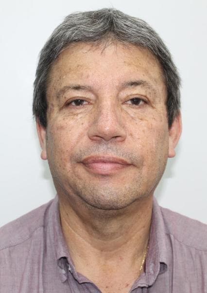 Leon Bustamante Carlos Alberto